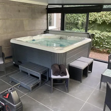 Apartmán T2 Jacuzzi Prive Clim & Parking Calme & Cosy Agde